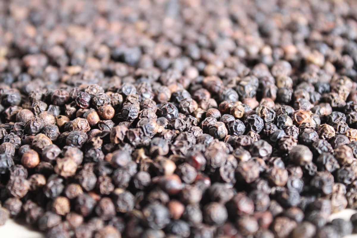 SMOKED BLACK PEPPER